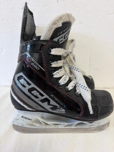 Black CCM JetSpeed FT 680 Hockey Skates Regular Width 10.5 (Used)