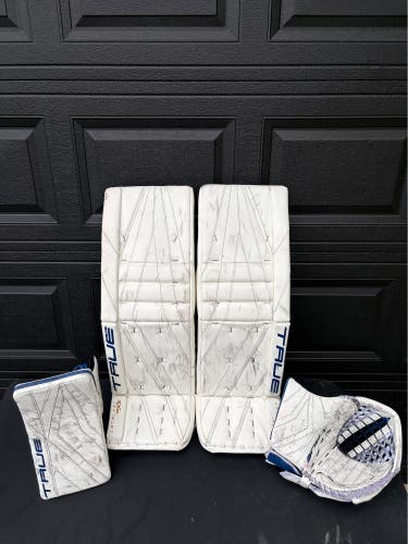 34+2.5 True Catalyst Px5 Regular Goalie Full Set Pro Stock (AHL, Used)