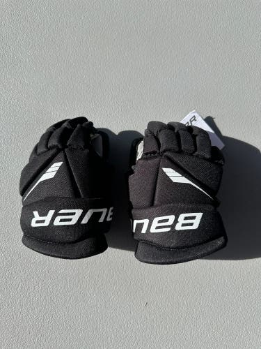 Bauer Lil Sport Gloves 9" (New)