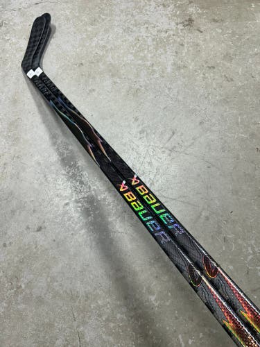 2 PACK 87 Flex P92 Senior Bauer Flylite Right Hand Hockey Stick Pro Stock (New)