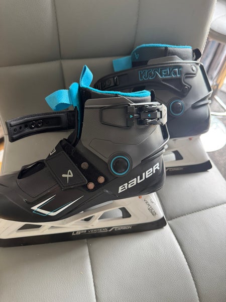 2025 Bauer Konekt HF3 Hockey Goalie Skates Regular Width Pro Stock 3/3.5(Used 3 months)
