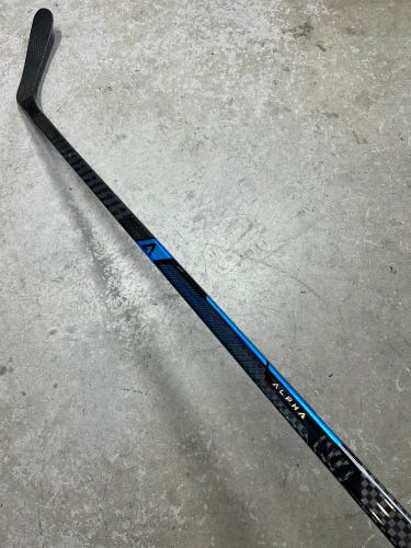 85 Flex P90T Senior Warrior Alpha LX3 Pro Right Hand Hockey Stick Pro Stock (New)
