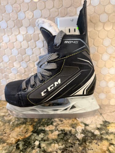 2018 CCM Tacks 9040 Hockey Skates 12 (Used)