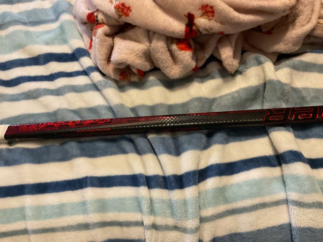 Youth Bauer Twitch Left Hand Hockey Stick P92 30 Flex Pro Stock (Used)