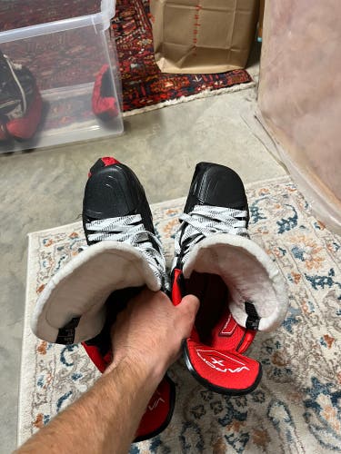 Bauer Vapor 3X Hockey Skates 7.5 (Used)