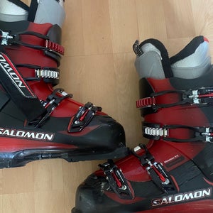 Mondo 28 & 28.5 Men's Salomon Mission X5 Ski Boots (Used)