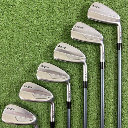Ping i525 Forged Iron Set Red Dot 5-PW UW Alta CB AWT Stiff Flex Graphite
