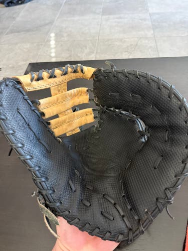 Wilson Baseball Glove