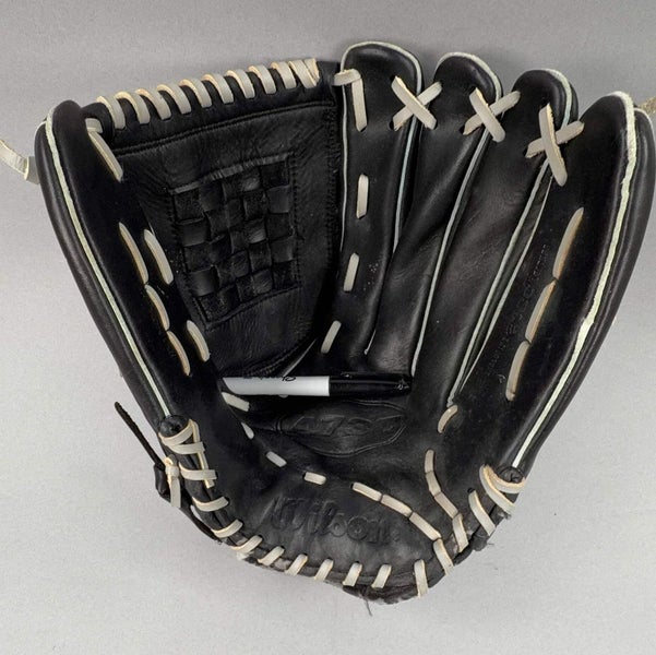 Wilson A730 14" Right Hand Thrower Baseball Glove