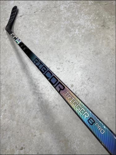 80 Flex P92 Senior CCM RibCor Trigger 8 Pro Right Hand Hockey Stick Pro Stock NHL (New)