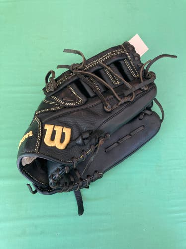 Wilson A950 RH Outfield Baseball Glove 12.5"