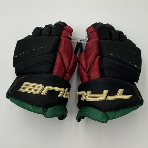 Used Arizona Coyotes True Catalyst 9X Pro Gloves 14" Pro Stock