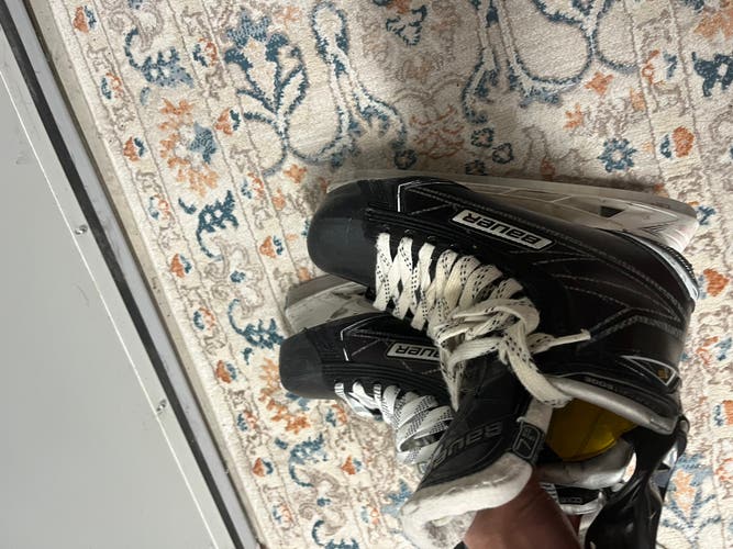 2016 Bauer Supreme 1S Hockey Skates Extra Wide Width 7.5 (Used)