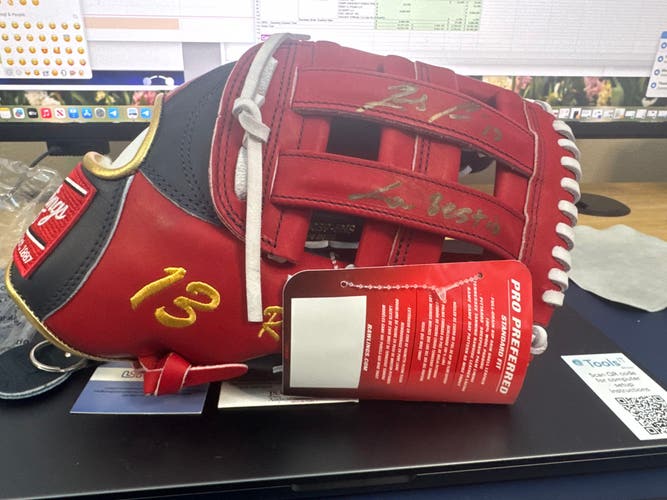 Ronald Acuna signed Rawlings Pro Preferred RH Outfield Baseball Glove 12.75" (New w tags)
