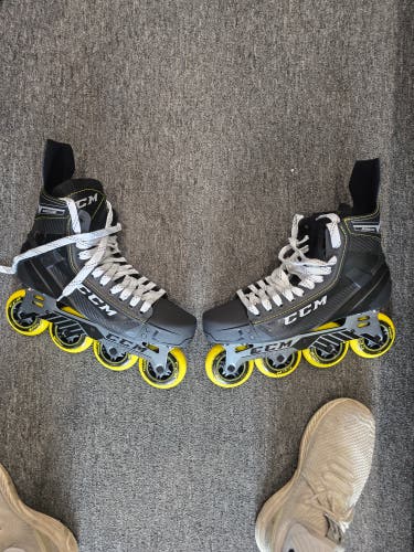 New CCM RH9350 Inline Skates Regular Width Size 11 (New)