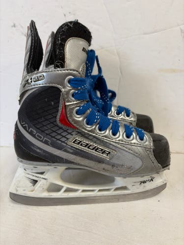 Silver Bauer Vapor X:20 Hockey Skates Regular Width 12 (Used)