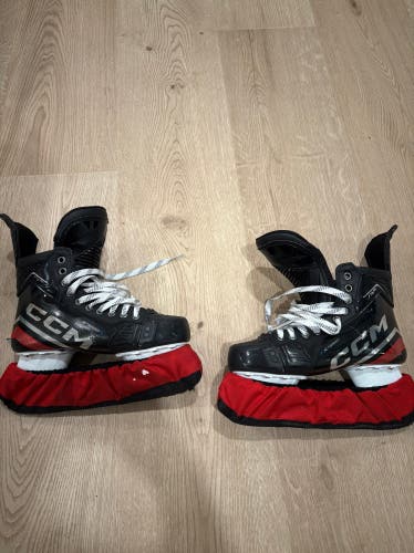Black 2023 CCM JetSpeed FT6 Pro Hockey Skates Regular Width Pro Stock 7.5 (Used)