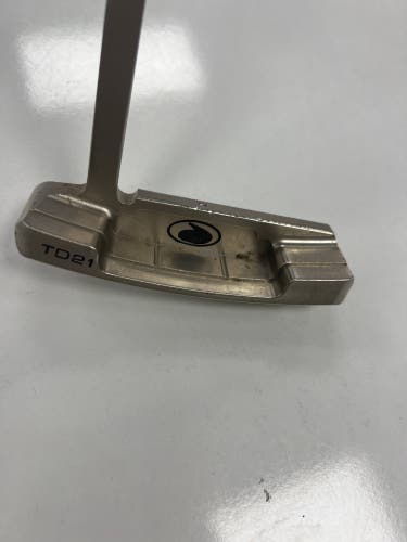 Tear Drop Roll Face Classic Blade Right Handed Putter Steel (Used)