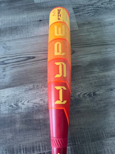 2025 Easton Hype Fire Composite USSSA Certified Bat (-8) 23 oz 31" (Used)