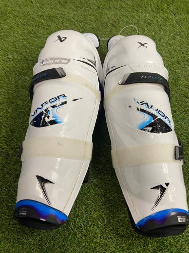 Bauer Vapor Flylite Shin Pads | Senior Size 15"