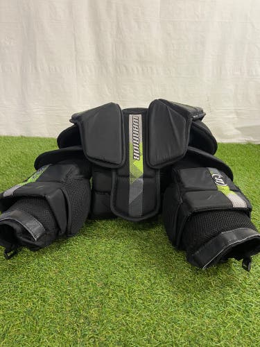Warrior Ritual X4 E Goalie Chest Protector| Junior Size Small/Medium
