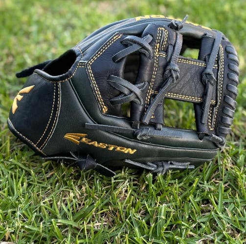 Easton X series RH Baseball Glove 11"