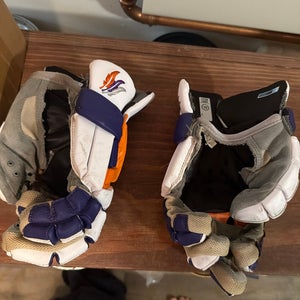 Warrior Evo Lacrosse Gloves (Used)