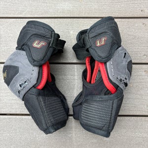 Junior Extra Large Adult Small CCM U+ CL Crazy Light Elbow Pads