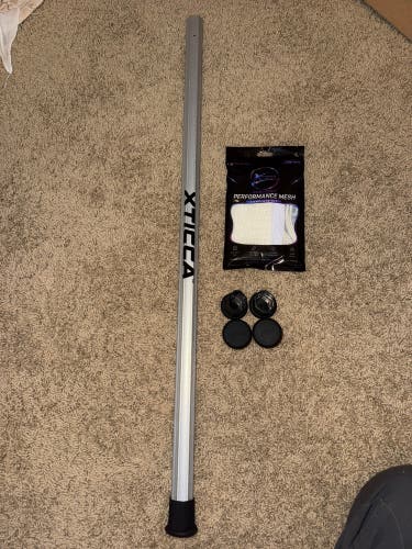 XTICCA Silver Lacrosse Shaft + Semi Soft Mesh Complete Stringing Kit Bundle