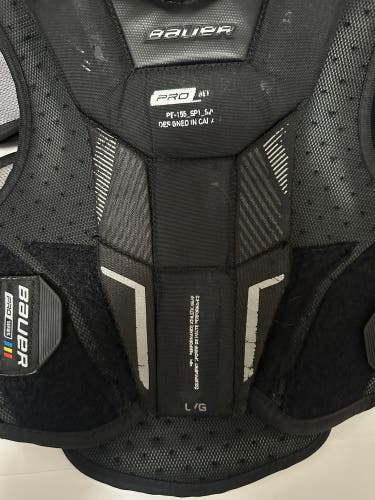 Large Senior Bauer Pro Series Shoulder Pads (Used)