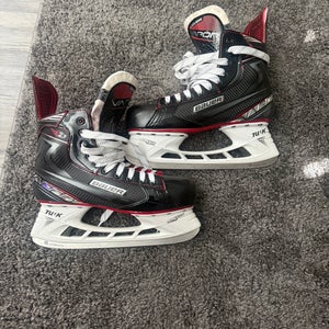 2019 Bauer Vapor X2.7 Hockey Skates 10 (Used)
