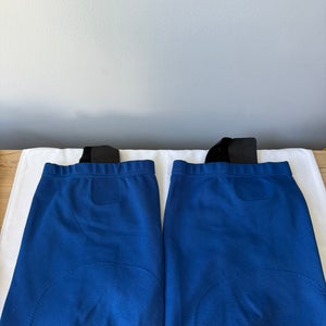 Blue Youth Medium Knit Hockey Socks (Used)
