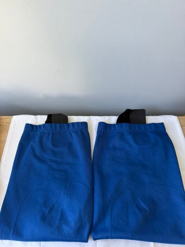 Blue Youth Medium Knit Hockey Socks (Used)