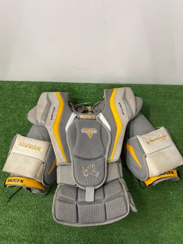 Vaughn Ventus LT68 Goalie Chest Protector | Junior Size Medium