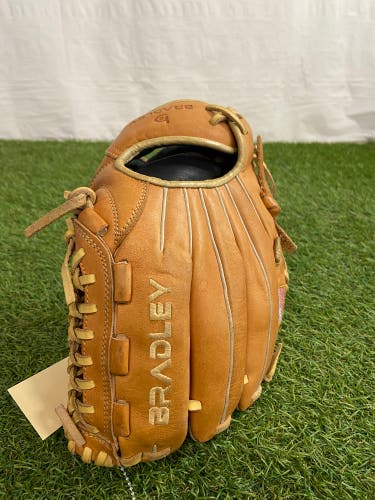 Bradley Next Play RH Baseball Glove | 11.75"
