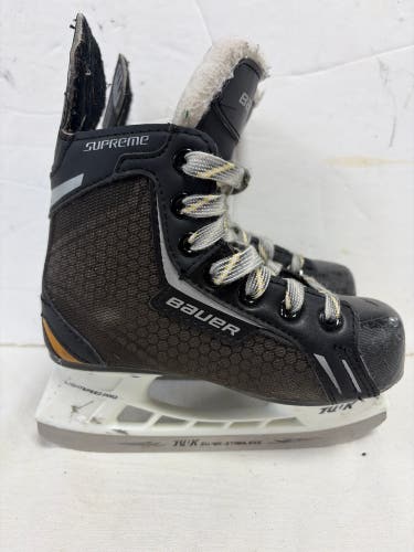 Black Bauer Supreme One.4 Hockey Skates Regular Width 11 (Used)