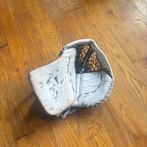 Bauer Vapor Hyperlite 2 Regular (Used)