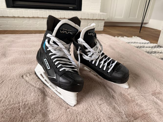 Black Bauer Vapor X Velocity Hockey Skates Regular Width 10.5 (used one time)
