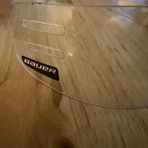 Large Bauer Pro Straight Visor Clear Visor (Used)