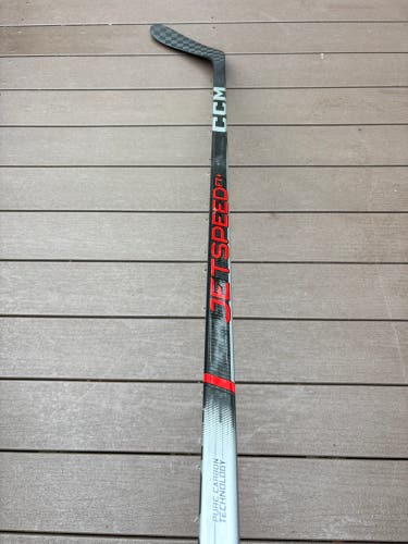 Senior CCM JetSpeed FT+ Left Hand Hockey Stick P28 85 Flex