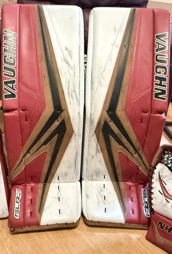 Vaughn SLR4 Pro Carbon Goalie Leg Pads (Used)