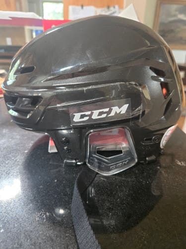 Medium CCM Tacks 710 Helmet (New)