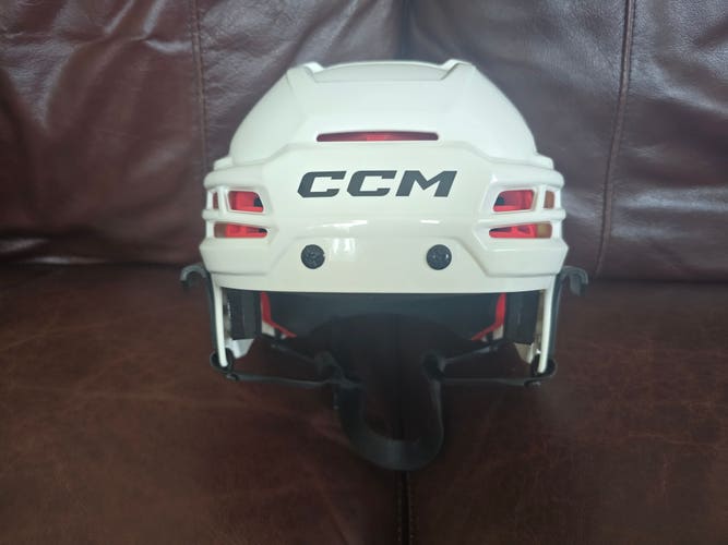 New CCM Tacks 70 Helmet, White, Senior Small