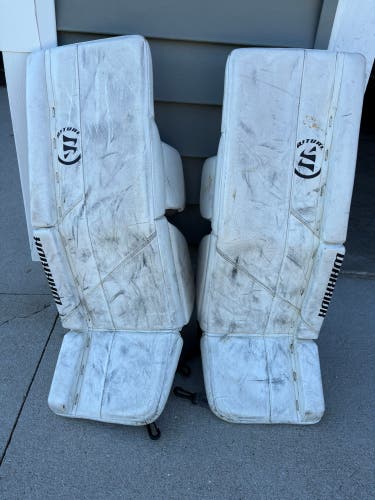 26" Warrior Ritual G5 Goalie Leg Pads (Used)