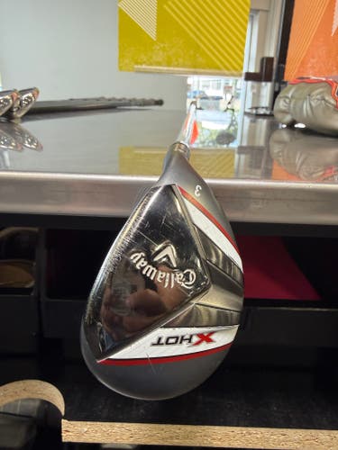 Men's Callaway X2 Hot Right Handed Hybrid 3H (Used)