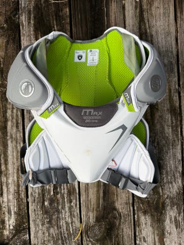 Medium Adult Maverik Max Shoulder Pads (Used)