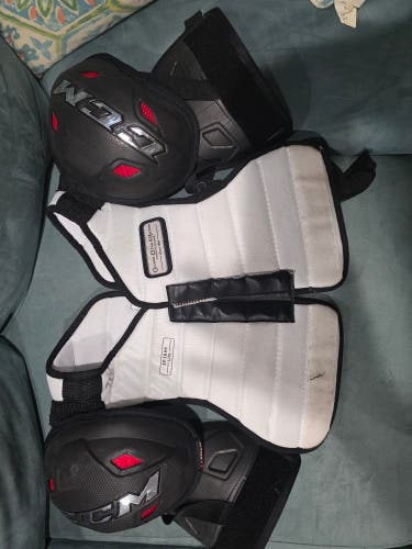 Men's XL Senior CCM Custom Shoulder Pads Pro Stock (Used)