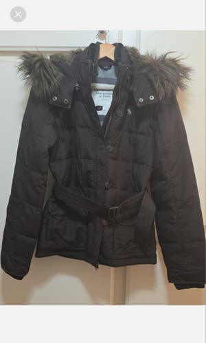 Vintage/Y2K Abercrombie & Fitch brown belted puffer coat with detachable faux fur hood