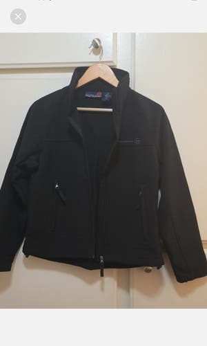 Free Country women's softshell black zip-up jacket