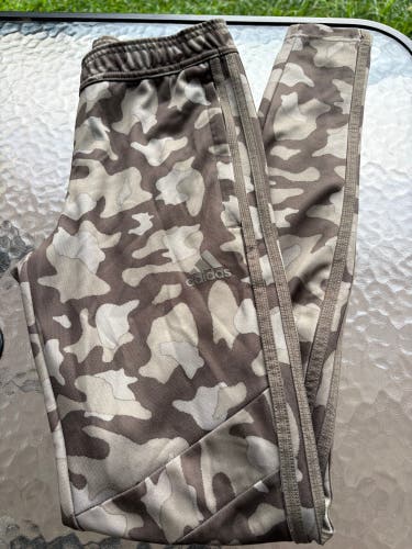 XS Women's Adidas Pants (Used) Camo Green